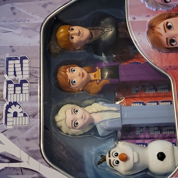 Disney Frozen II PEZ Collectable NWT - Picture 4 of 5